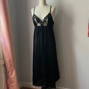 Vintage Vanity Fair Black Floral Lace Slip Dress